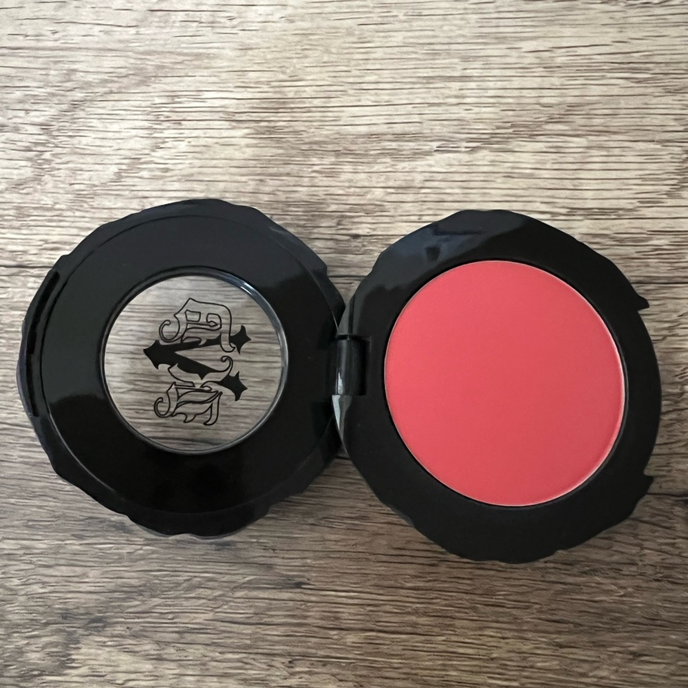 KVD blush in the color poppy - Picture 6 of 7